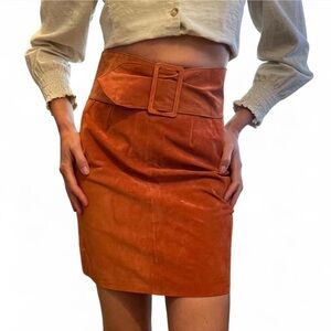 Hugo Buscati Genuine Leather Suede Mini Skirt with Removable Belt Size 2/25”